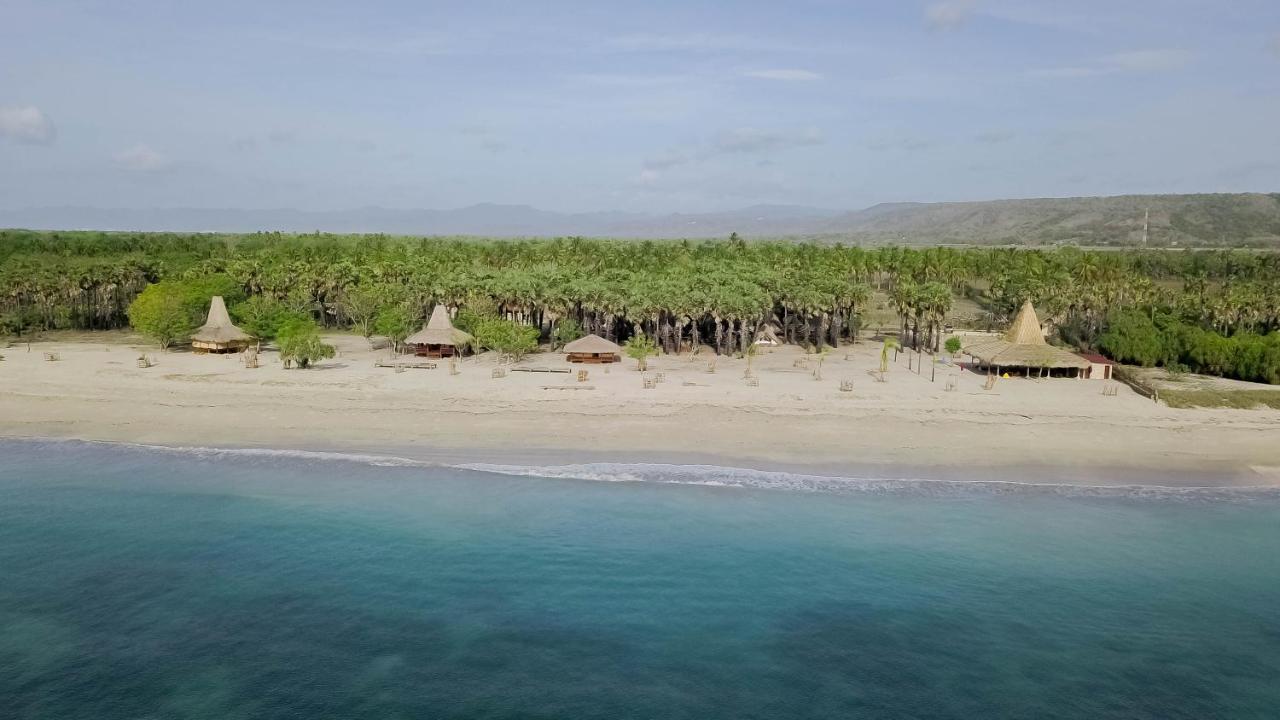 Costa Beach Resort & Club Waingapu Buitenkant foto