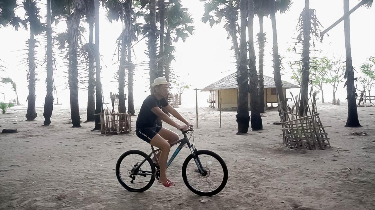 Costa Beach Resort & Club Waingapu Buitenkant foto