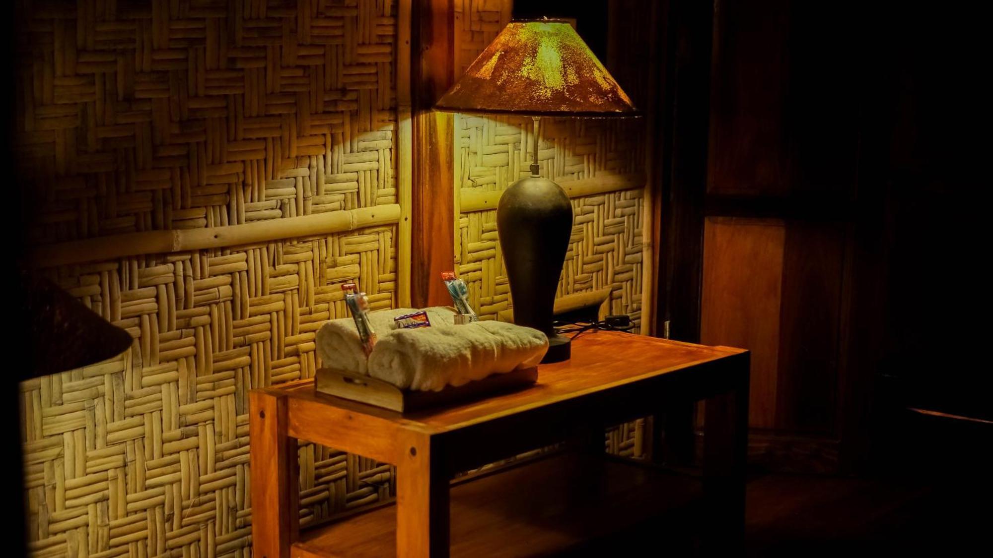 Costa Beach Resort & Club Waingapu Kamer foto